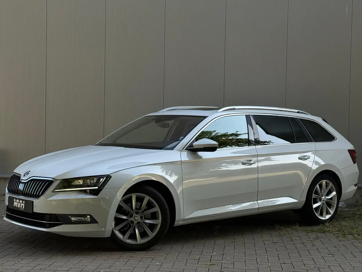 Skoda Superb Combi 1.5 TSI ACT Business Edition - Virtual - DSG Blanc - 1