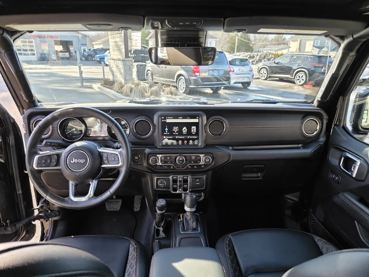 Jeep Wrangler снимка Jeep Wrangler