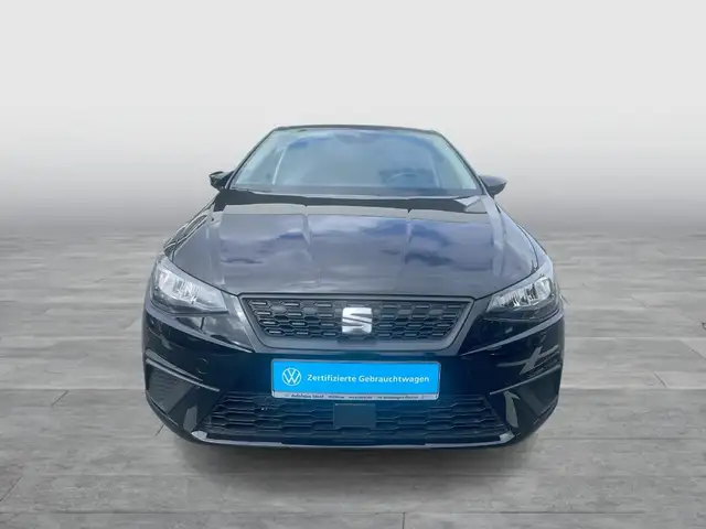 Seat Ibiza view 8