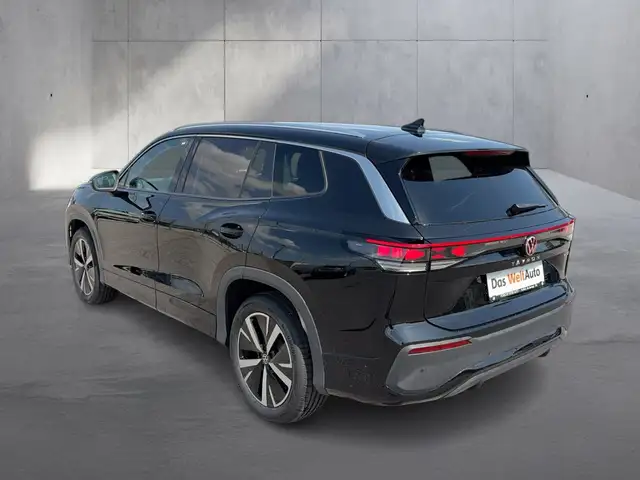 Volkswagen Tayron view 3