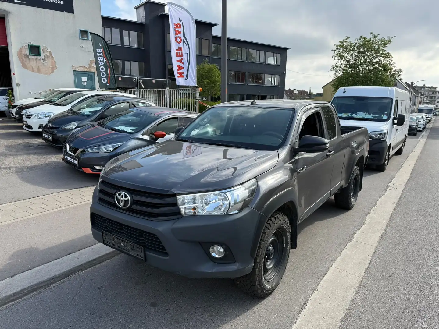 Toyota Hilux 2.4 D-4D 4WD Active Siyah - 1
