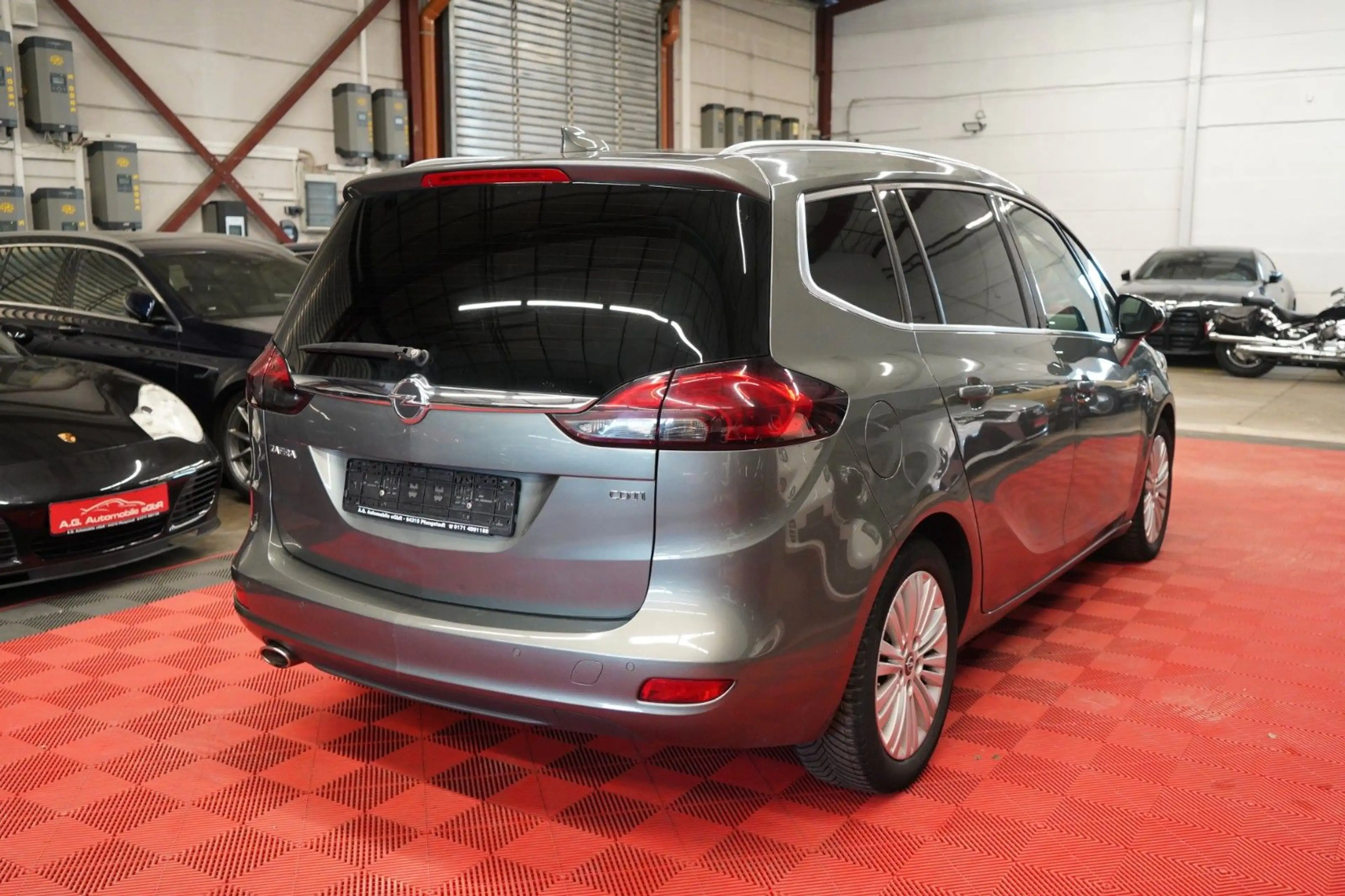 Opel Zafira Tourer 2.0 CDTI Automatik 7 Sitzer — photo 7