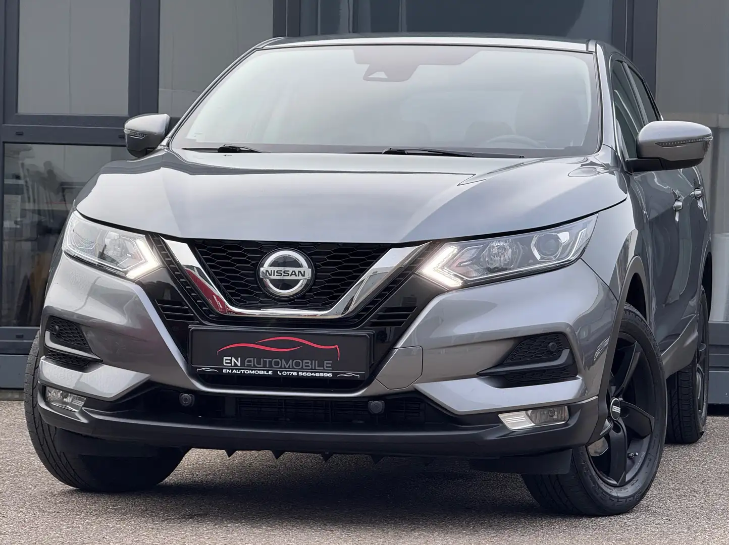 Nissan Qashqai Shiro 1.3 DIG-T|Spurh.|Notbr.|Kamera|Navi|2.Hand| Gris - 1