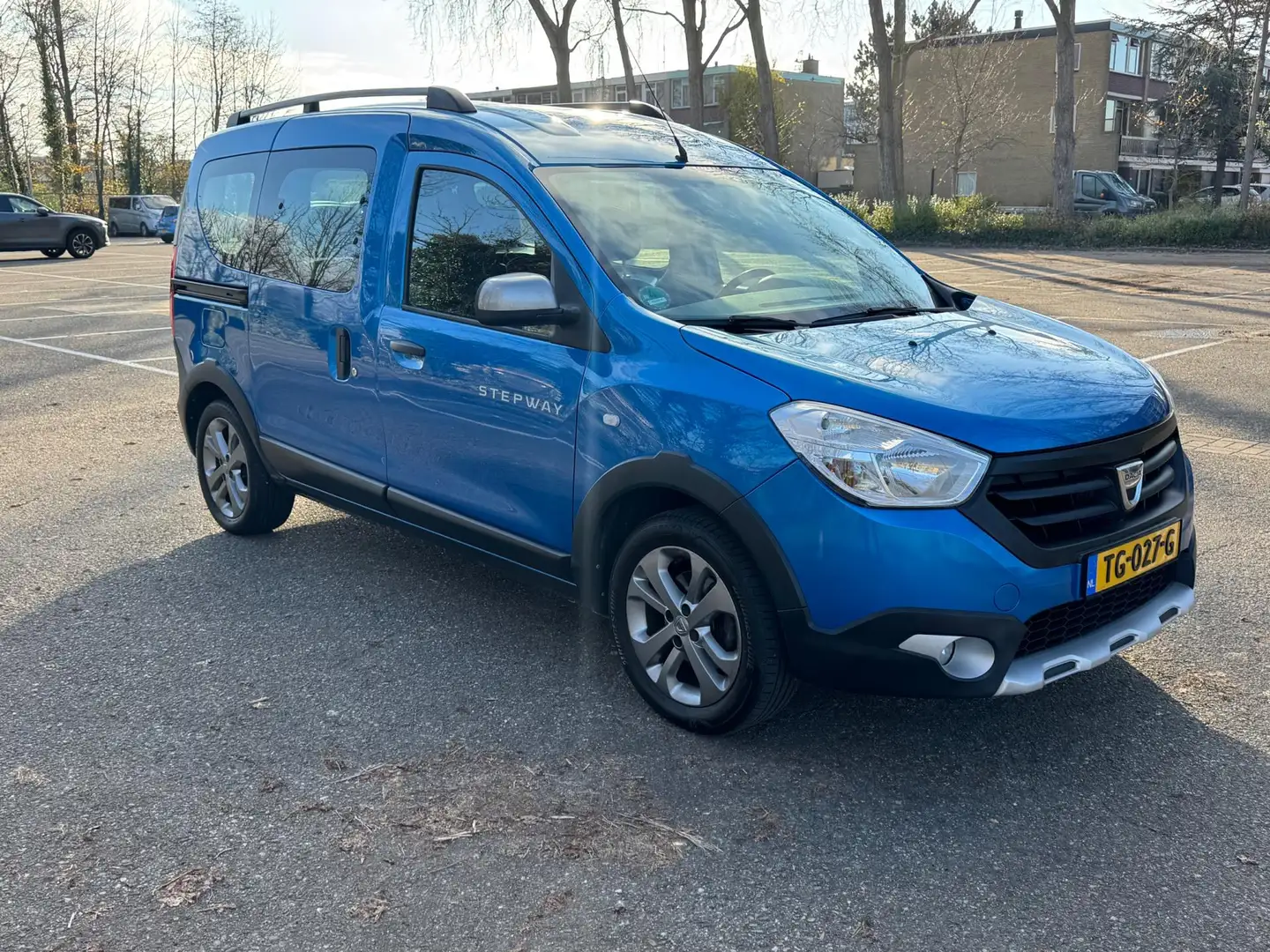 Dacia Dokker 1.2 TCe S&S 10th Anniversary | Nieuwe APK | Auto i Bleu - 2