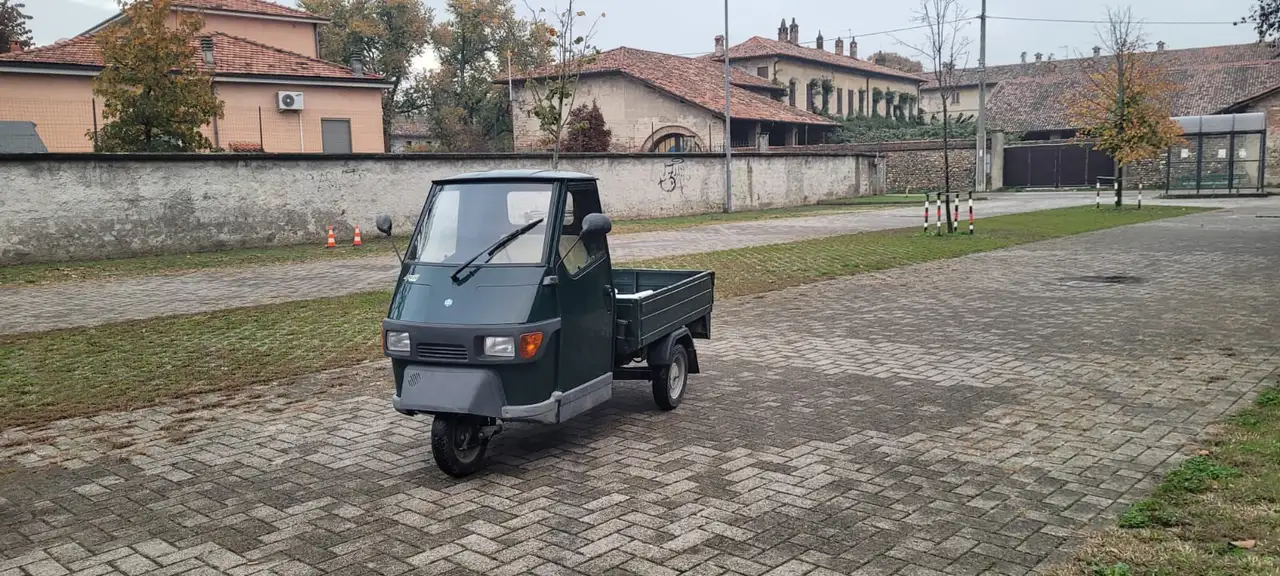Piaggio Ape