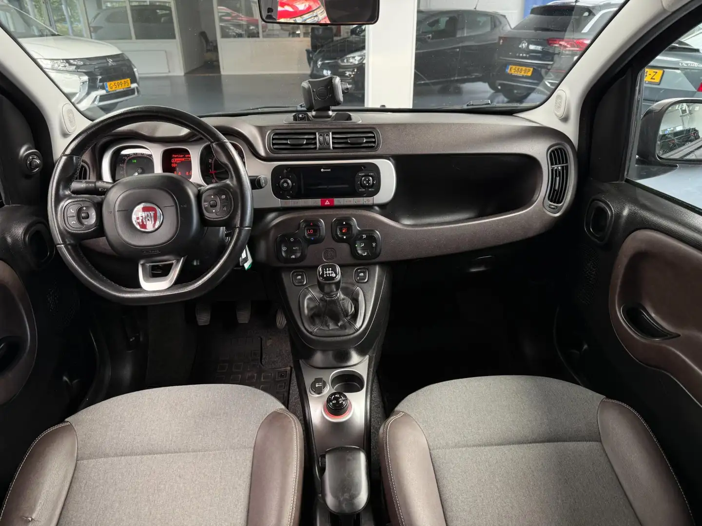 Fiat Panda 0.9 TwinAir 4x4 Cross Zwart - 2