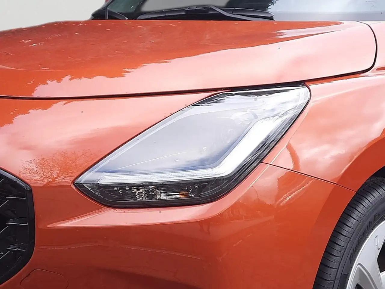 Suzuki Swift 1.2 COMFORT MILD-HYBRID DUALJET 6