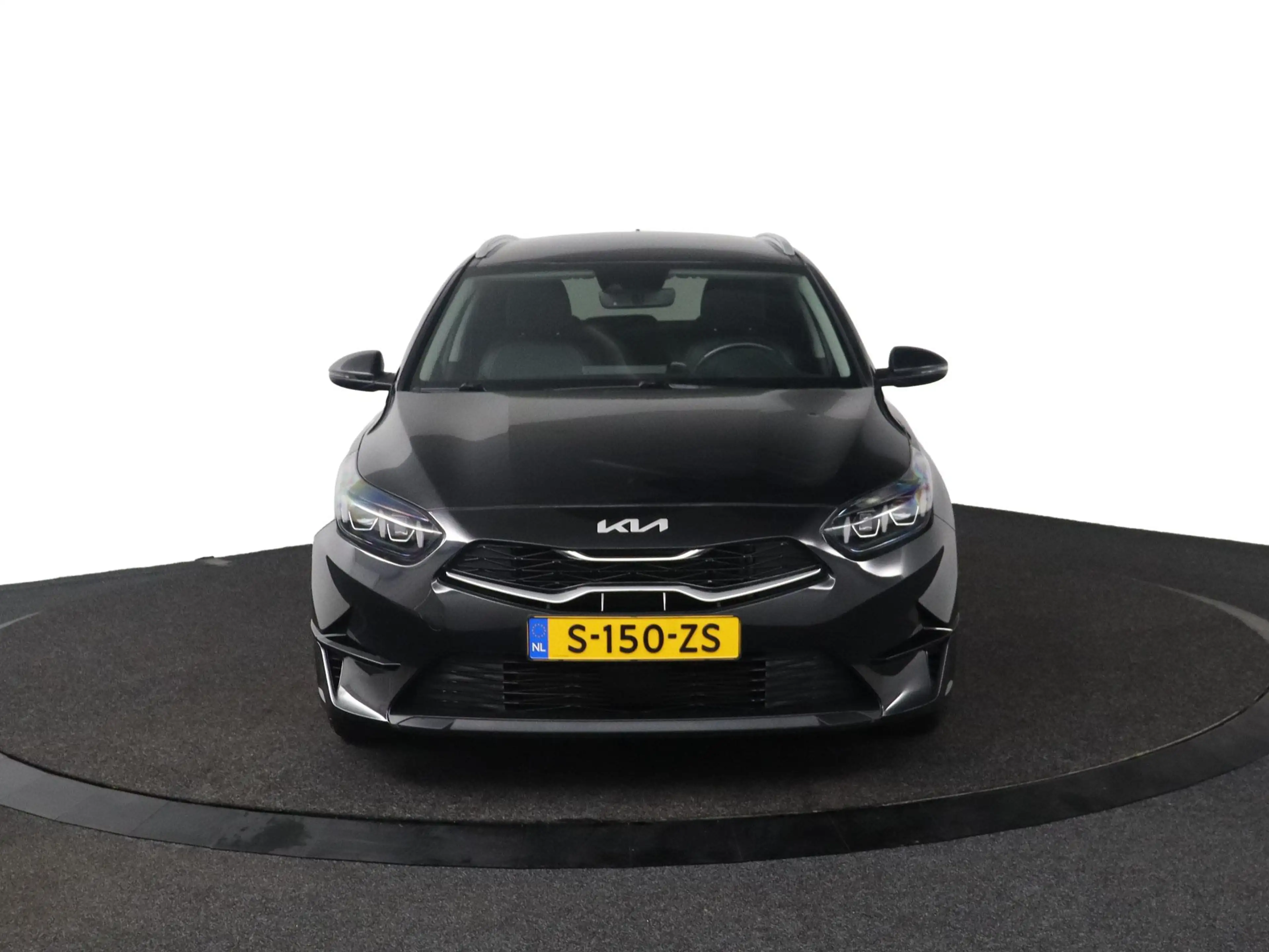 Kia Ceed SW / cee'd SW Sportswagon 1.5 T-GDi DynamicPlusLine — photo 14