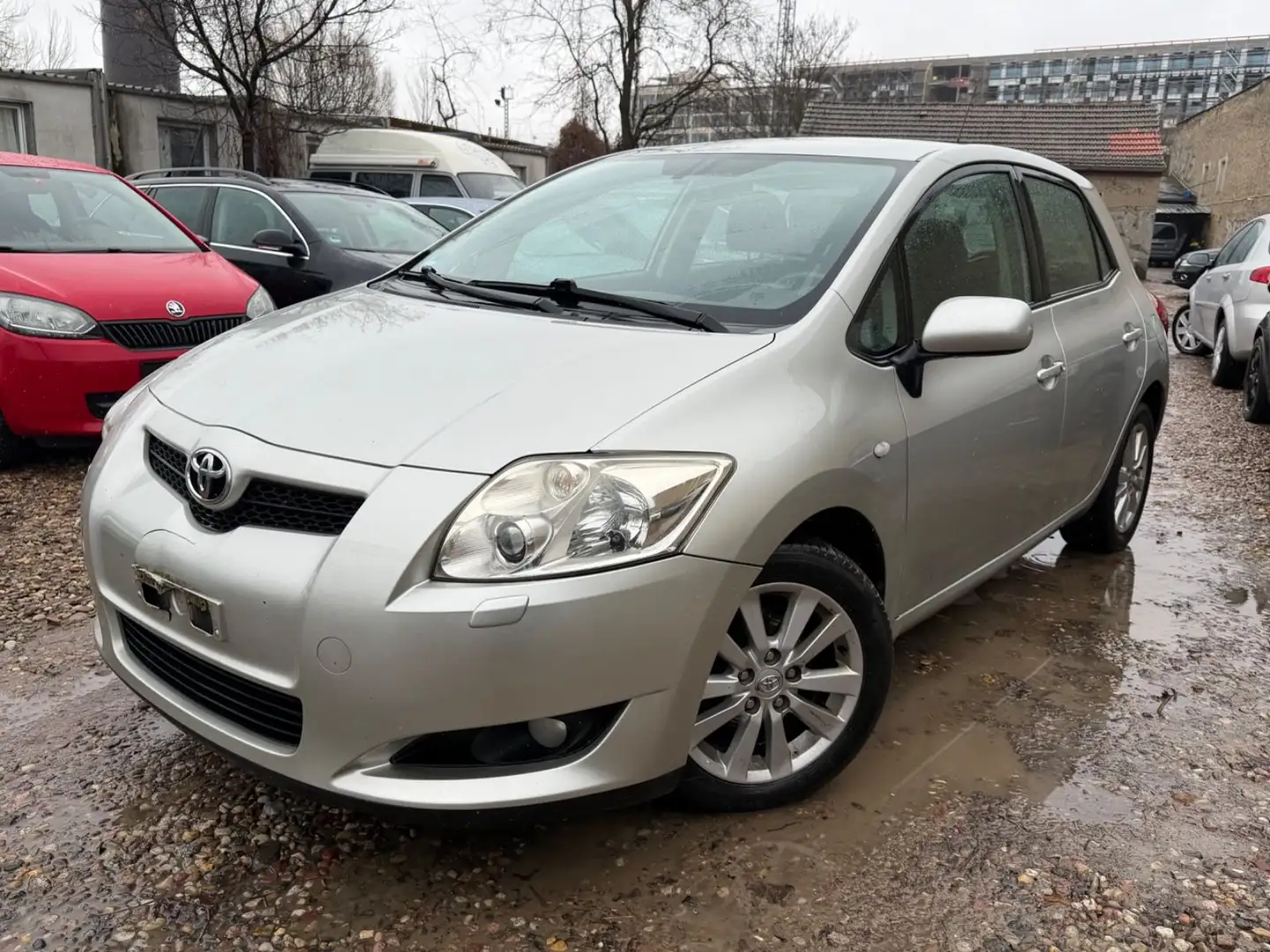 Toyota Auris Executive-TÜV NEU-KLIMA Silber - 1