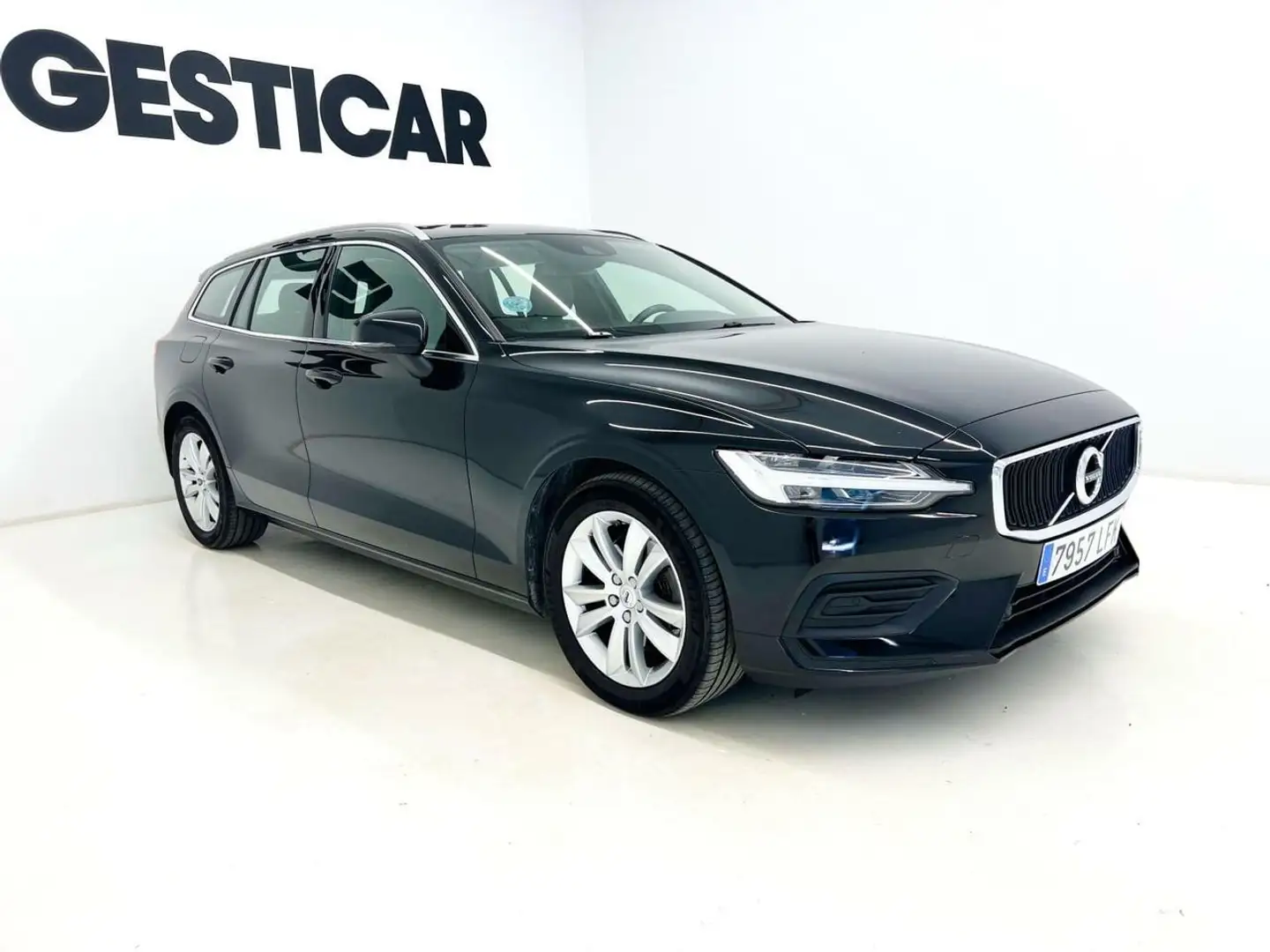 Volvo V60 FAMILIAR 2.0 D 4 BUSINESS PLUS AUTO Noir - 2