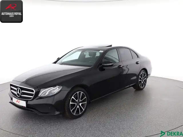 Mercedes-Benz E 200 E 200 AVANTGARDE NIGHT KAMERA,AMBIENTE,TOTWINKEL