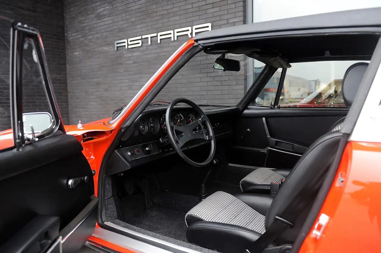 Porsche 911 2.4 E Targa, foto 8