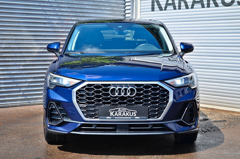 Audi Q3 Sportback 35 TDI VIRTUAL/SIDE/LEDER — photo 2