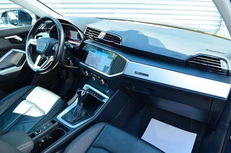 Audi Q3 Sportback 35 TDI VIRTUAL/SIDE/LEDER — photo 12
