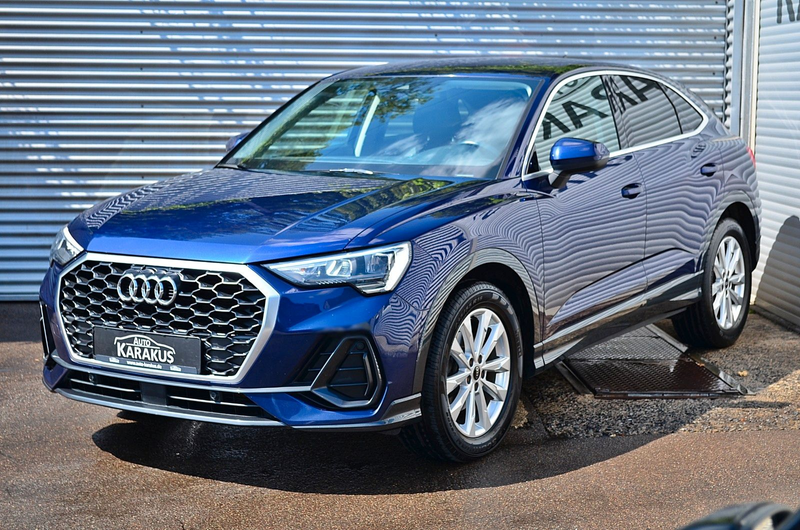 Audi Q3 Sportback 35 TDI VIRTUAL/SIDE/LEDER — photo 3