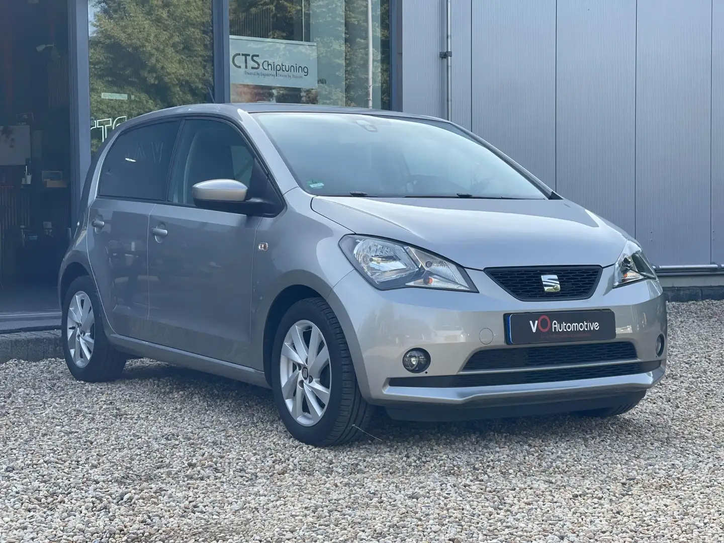SEAT Mii 1.0 Sport Connect|NAVI|PDC|SEATSOUND|NAP Grijs - 2