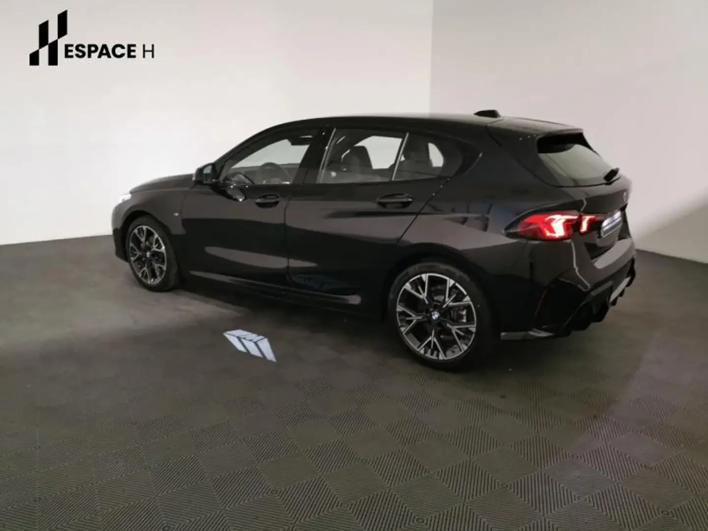 BMW 120 120A 170ch M Sport DKG7 Noir - 2