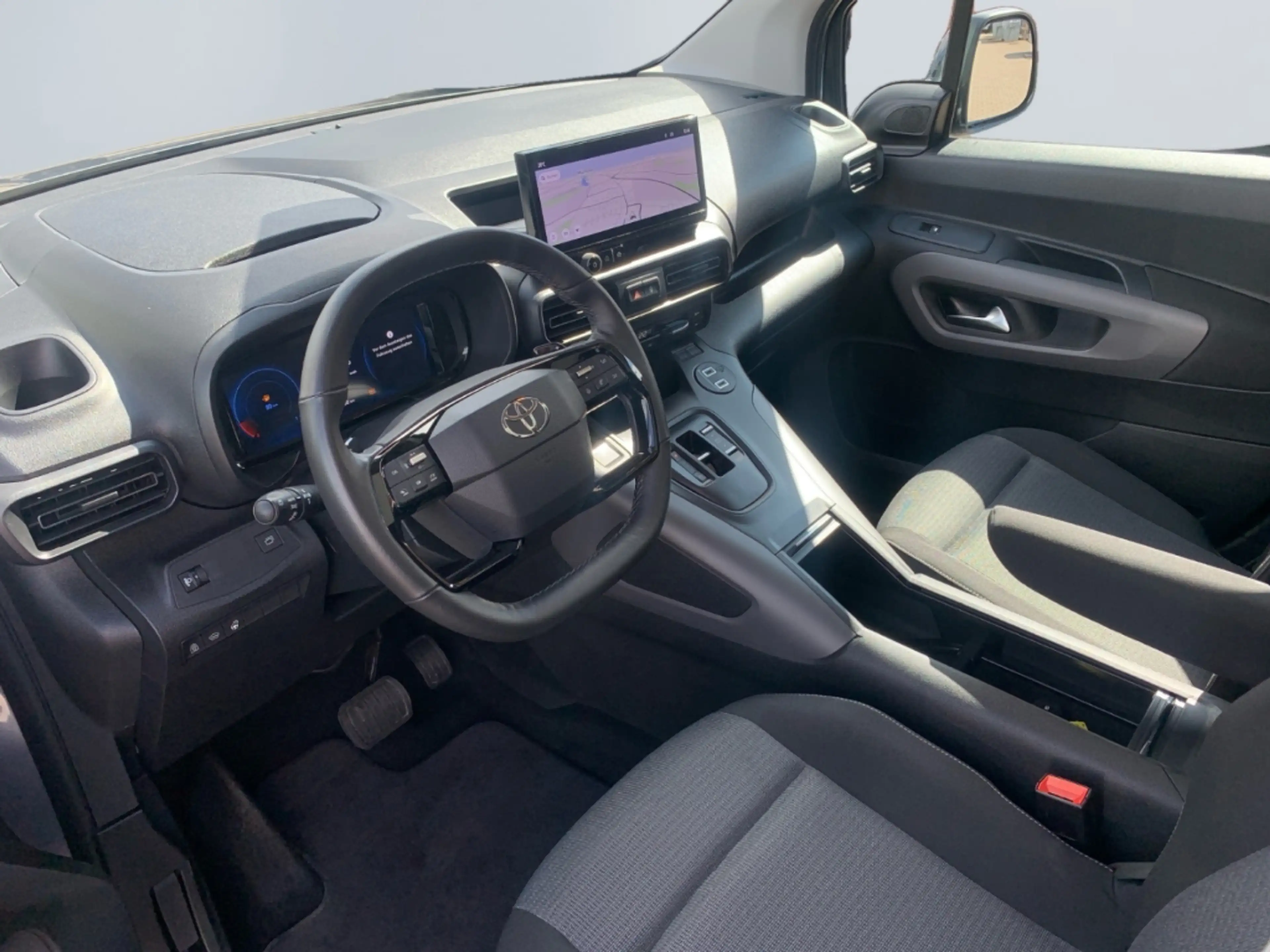 Toyota Proace City Verso 1.5 D-4D L1 Lounge *Pano*RCam* — photo 9