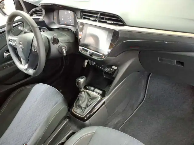 Opel Corsa view 9