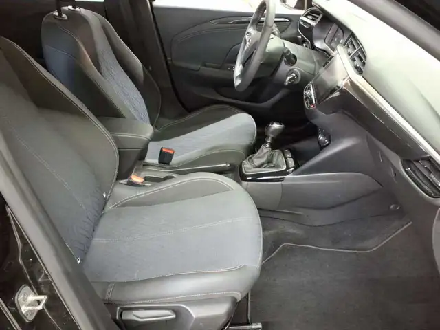 Opel Corsa view 8