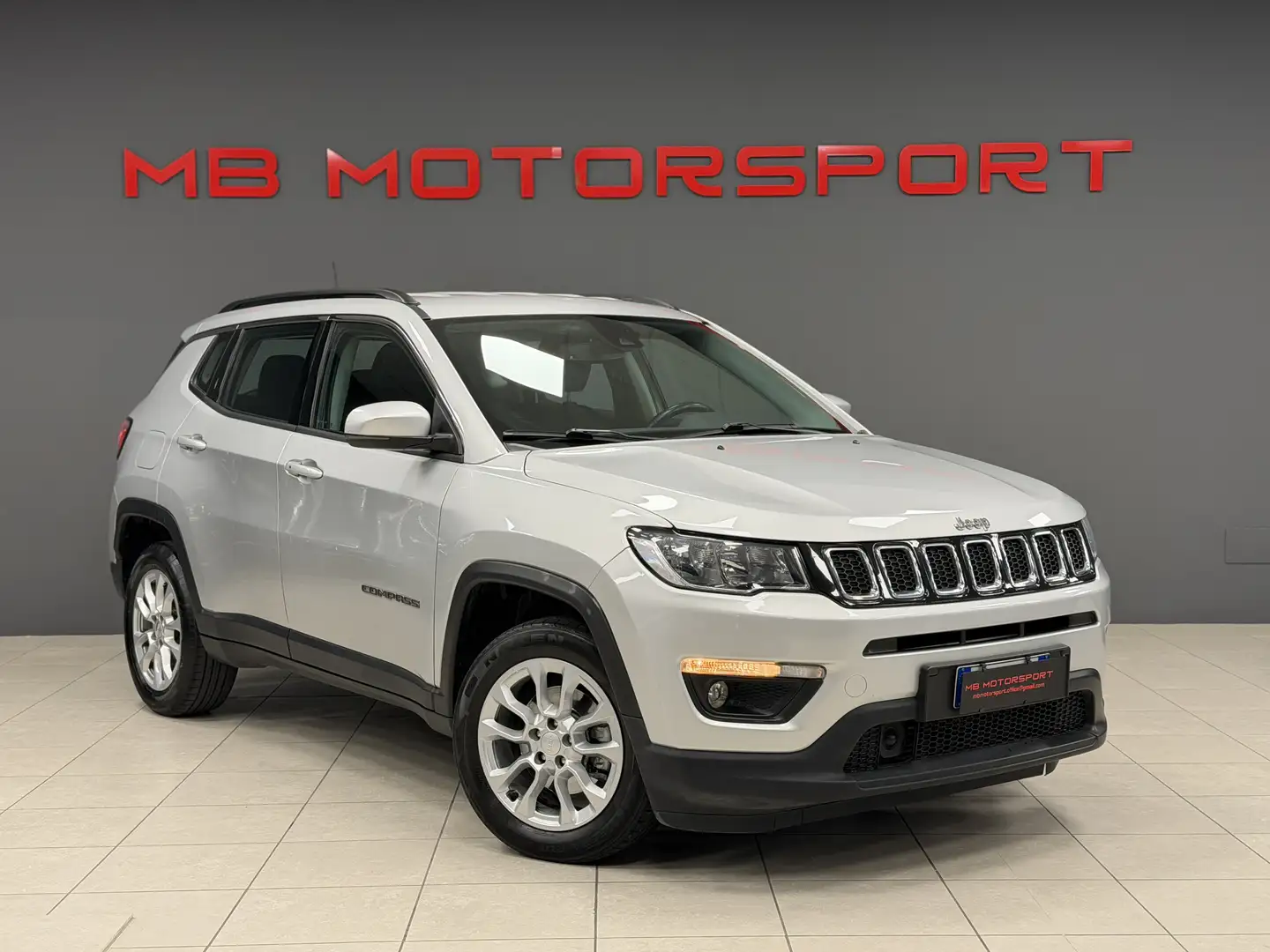 Jeep Compass Compass 1.6 mjt Longitude 2wd 120cv Grau - 1