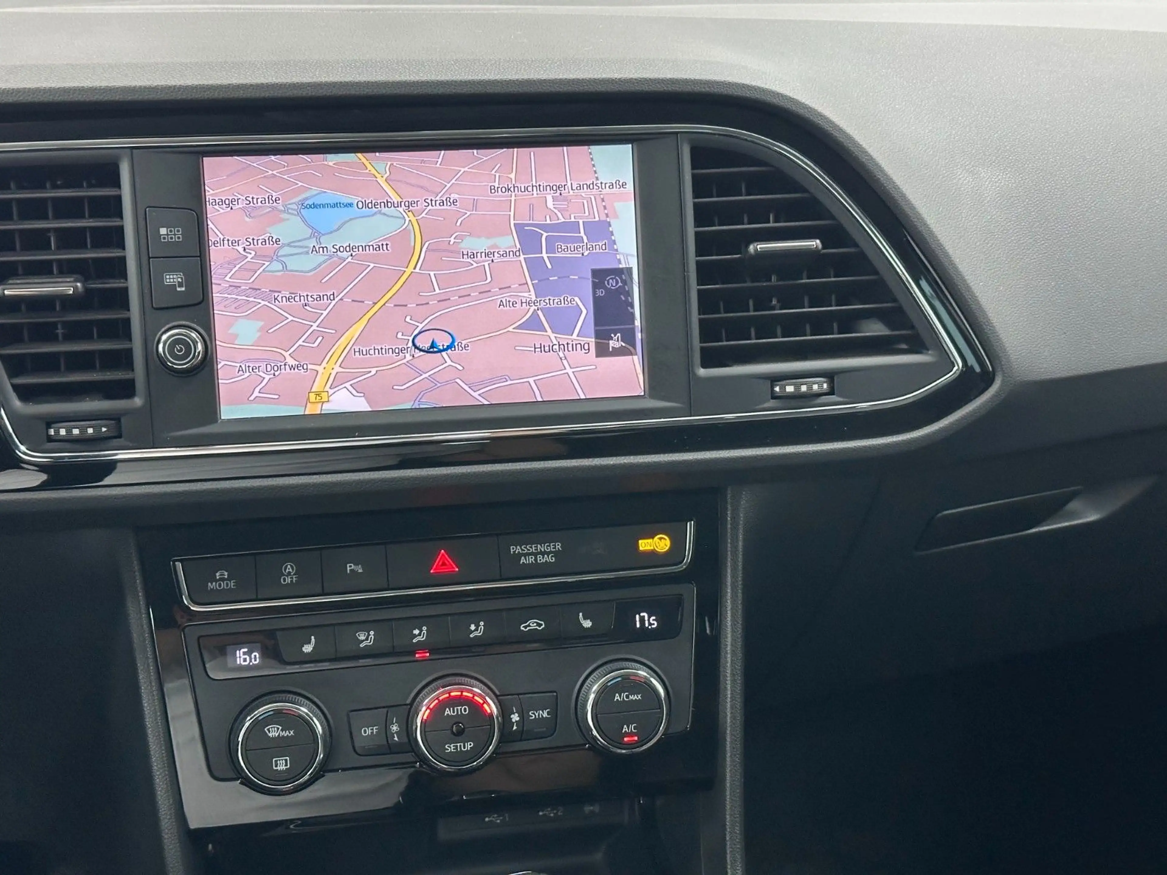 SEAT Leon SC FR STANDHEIZUNG+NAVI+LED+KAM+PDC — photo 10