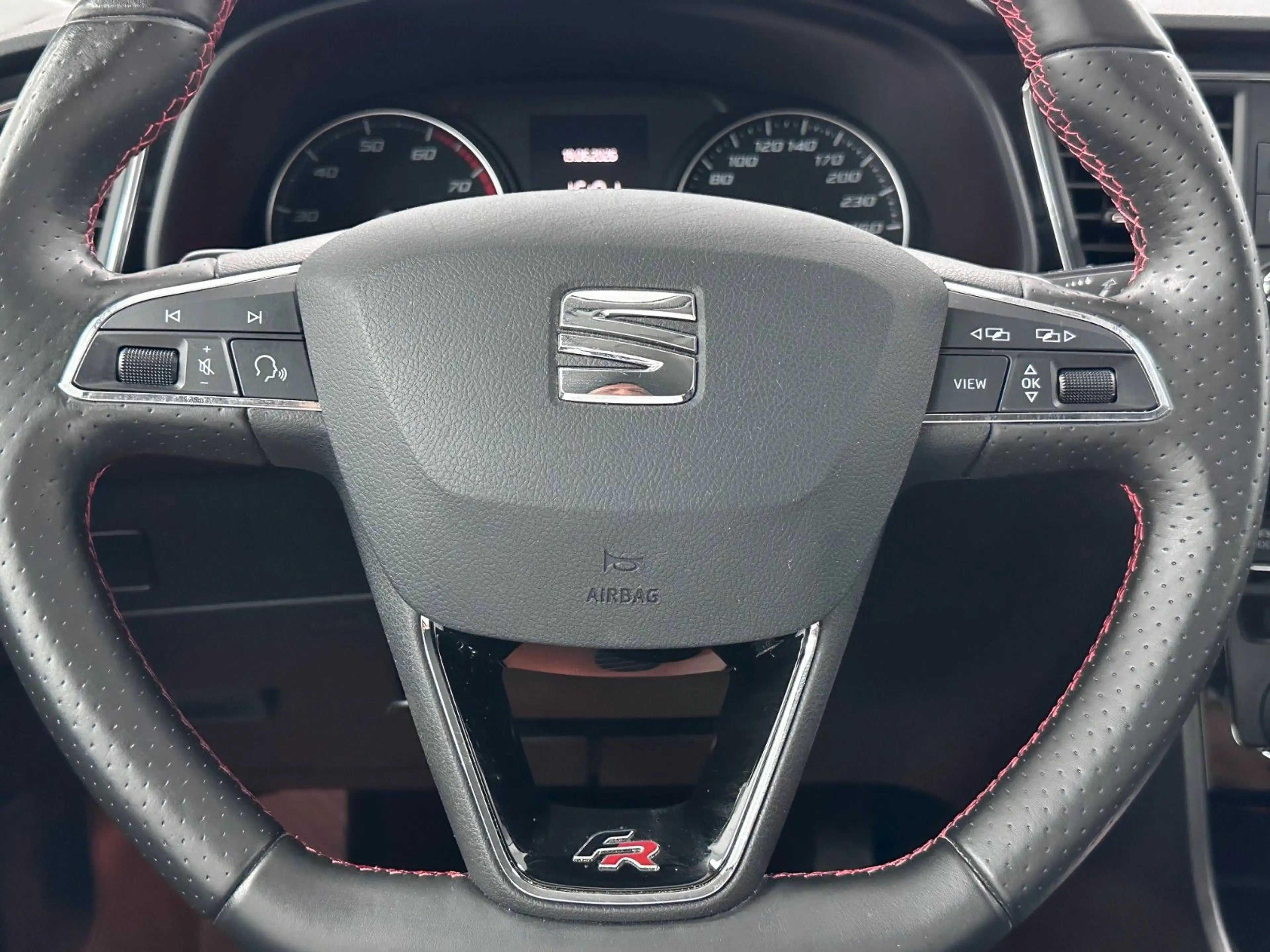 SEAT Leon SC FR STANDHEIZUNG+NAVI+LED+KAM+PDC — photo 26