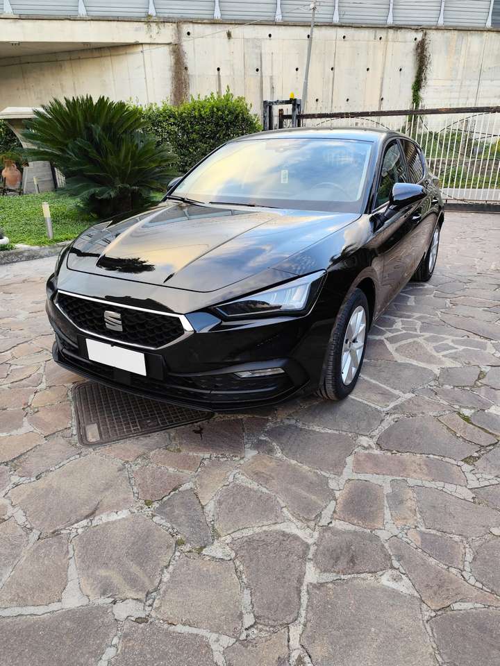 SEAT Leon 1.0 etsi Business 110cv dsg