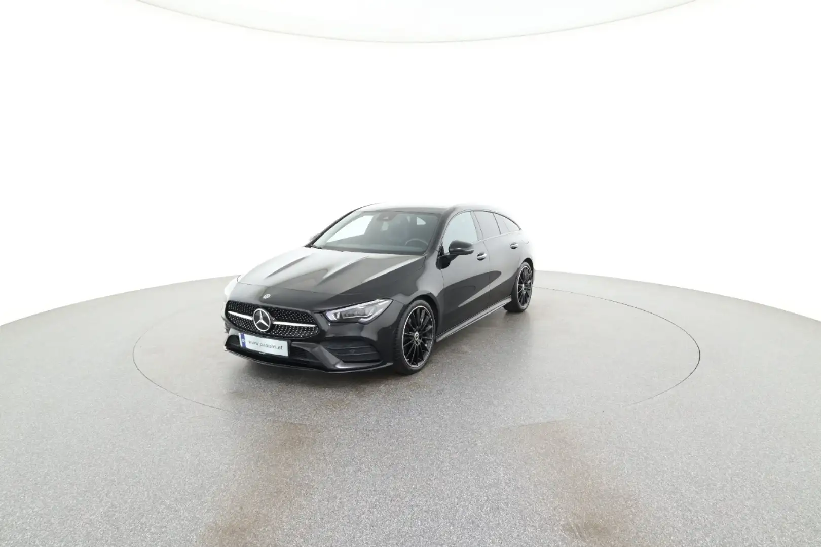 Mercedes-Benz CLA 180 Shooting Brake Navi PTS AUT Wide Cam LED Schwarz - 1