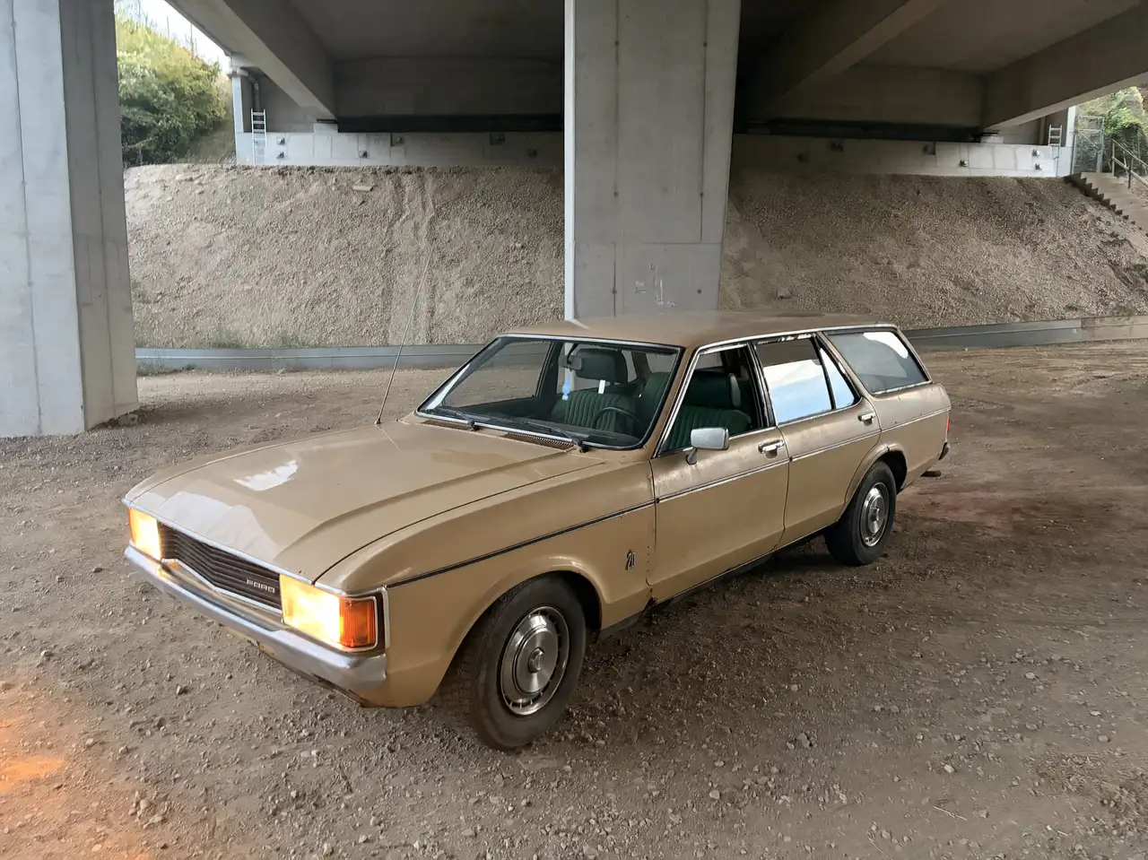 Ford Granada 2.0 4 Zylinder, foto 6