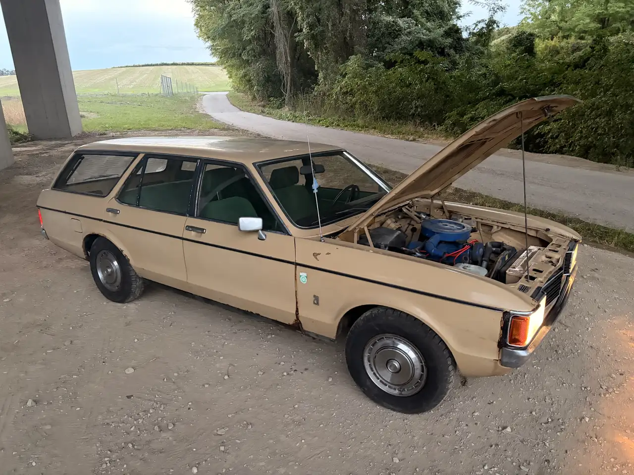 Ford Granada 2.0 4 Zylinder, foto 3