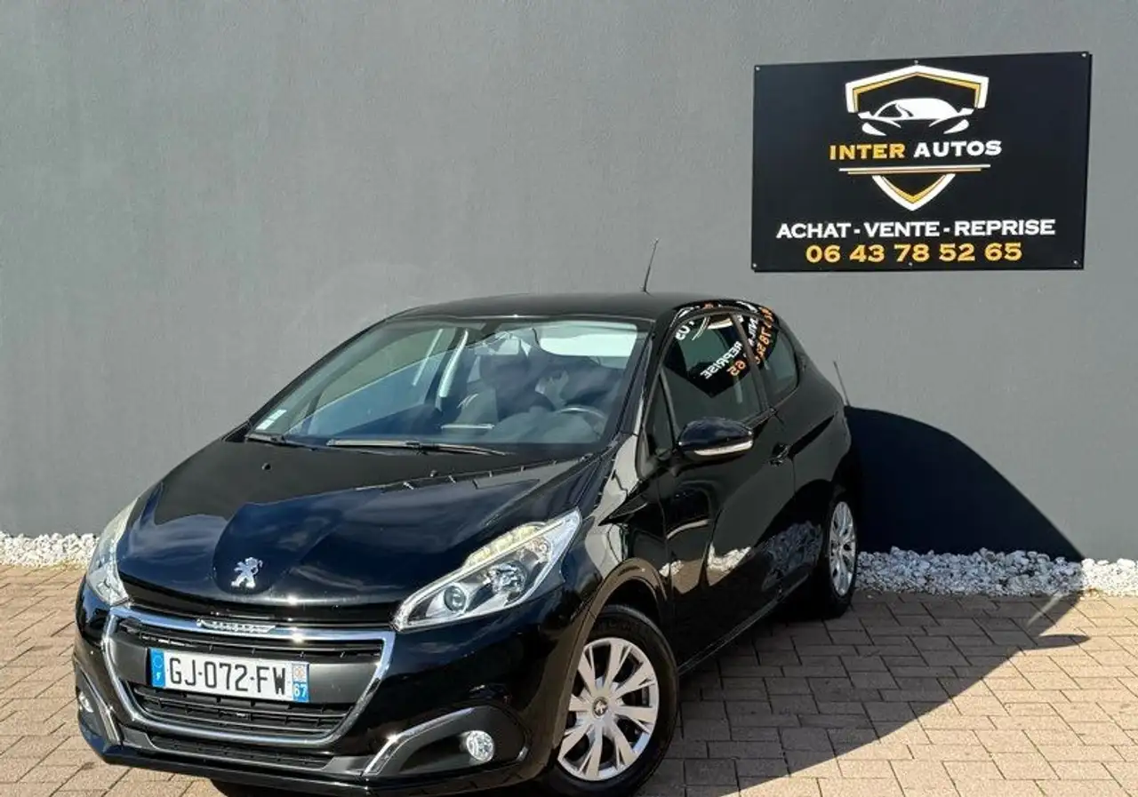 Peugeot 208 208 — photo 2