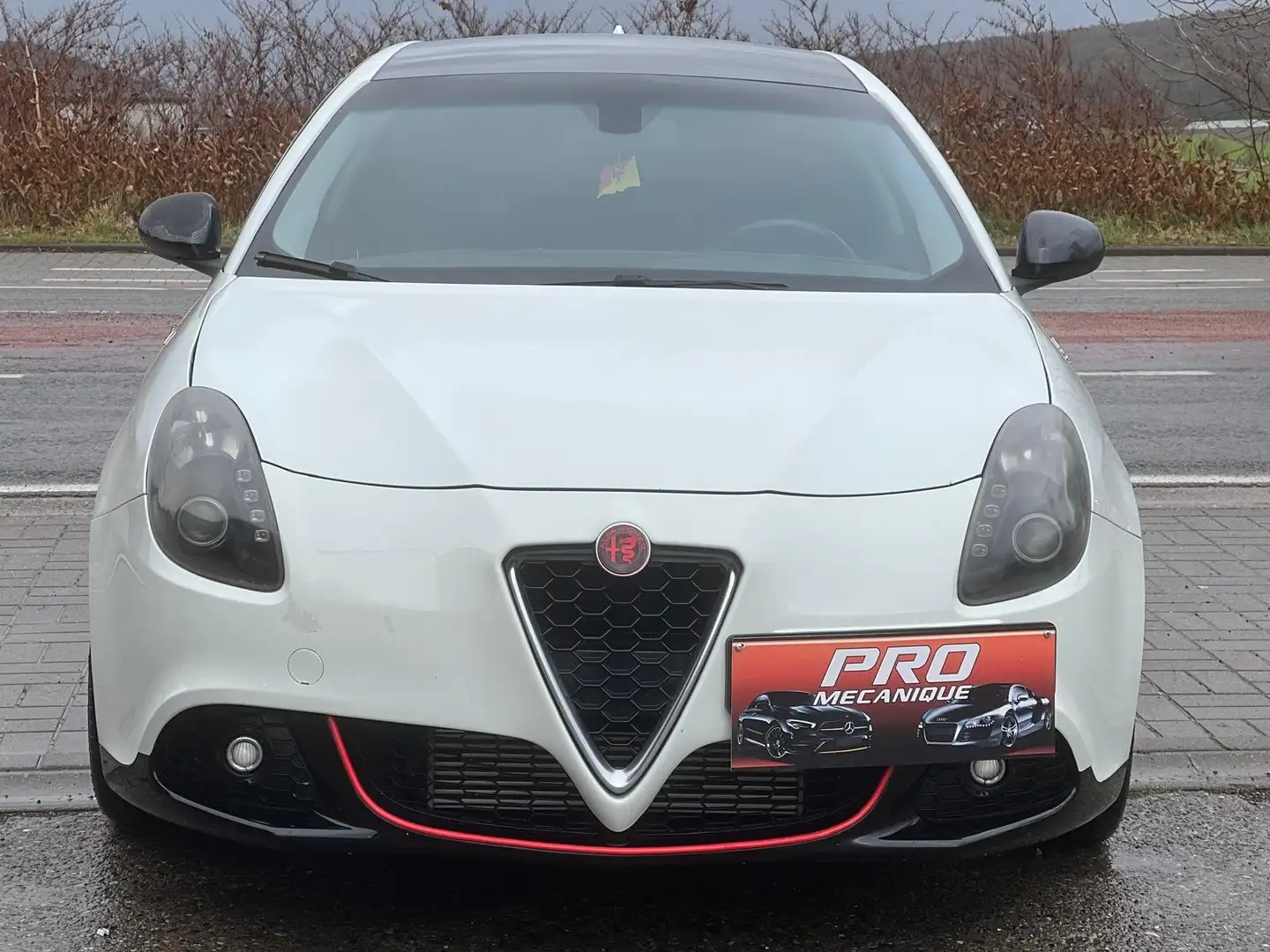 Alfa Romeo Giulietta 1.6 JTD*Android Auto*Clim*Navi*Vol Mtf*Ve*Re*Vc*Ja Wit - 1