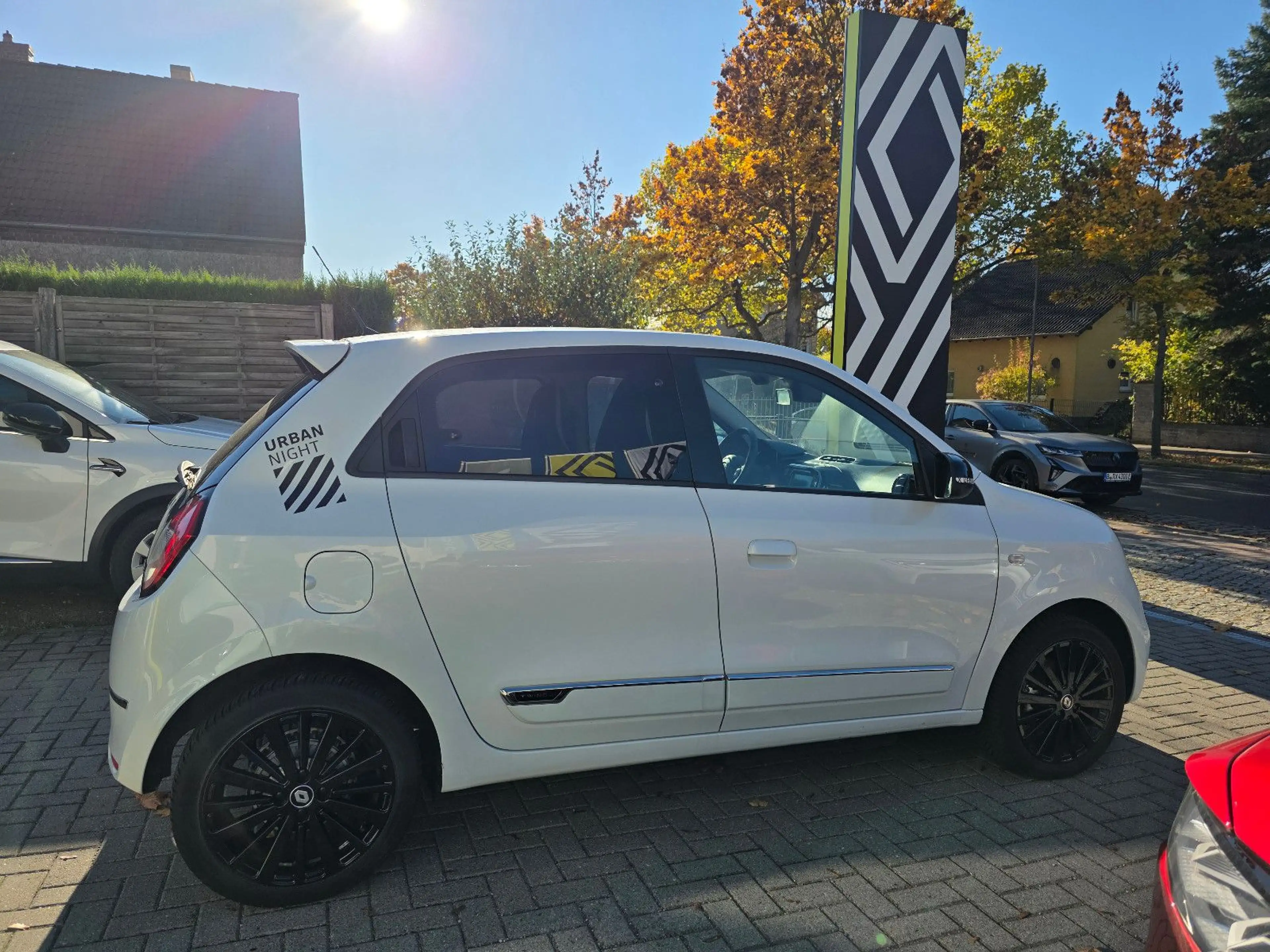 Renault Twingo Techno Electric — photo 4