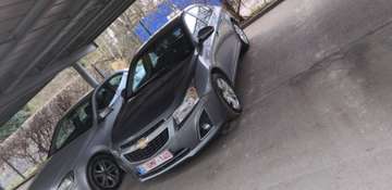 Cruze hatchback 1.7 D LT Start