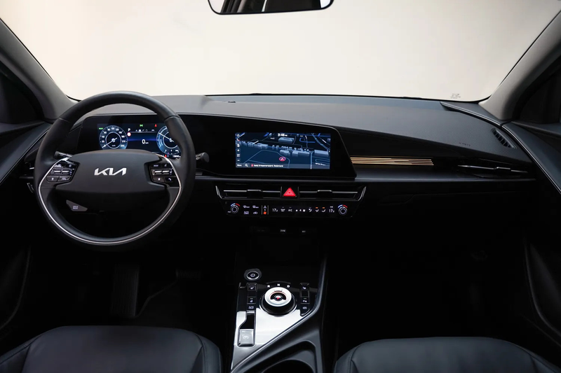 Kia e-Niro DynamicLine 64.8 kWh 3-fase [ Navi Adapt.cruise Ap — photo 4