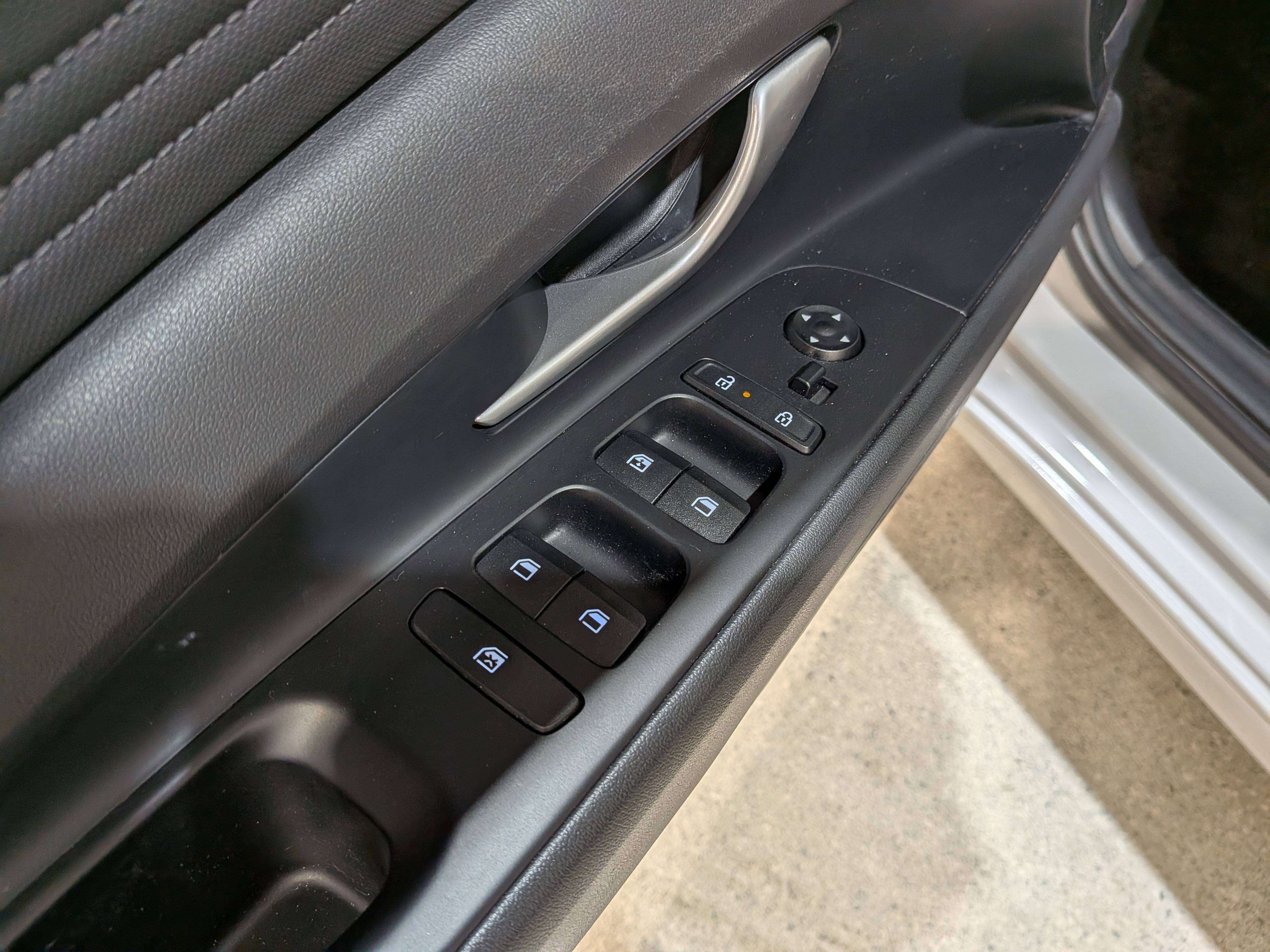Hyundai Elantra 2025