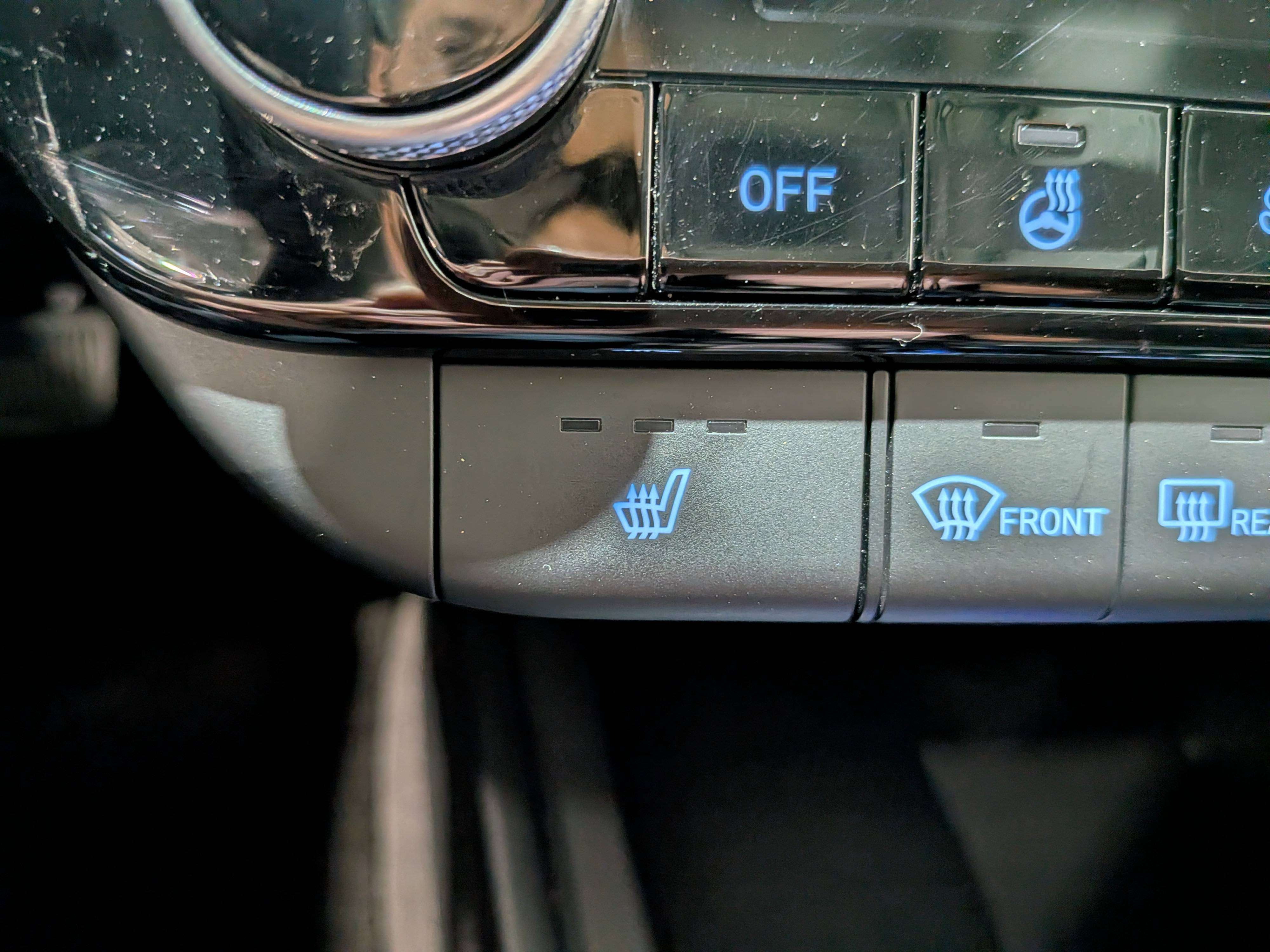 Hyundai Elantra 2025