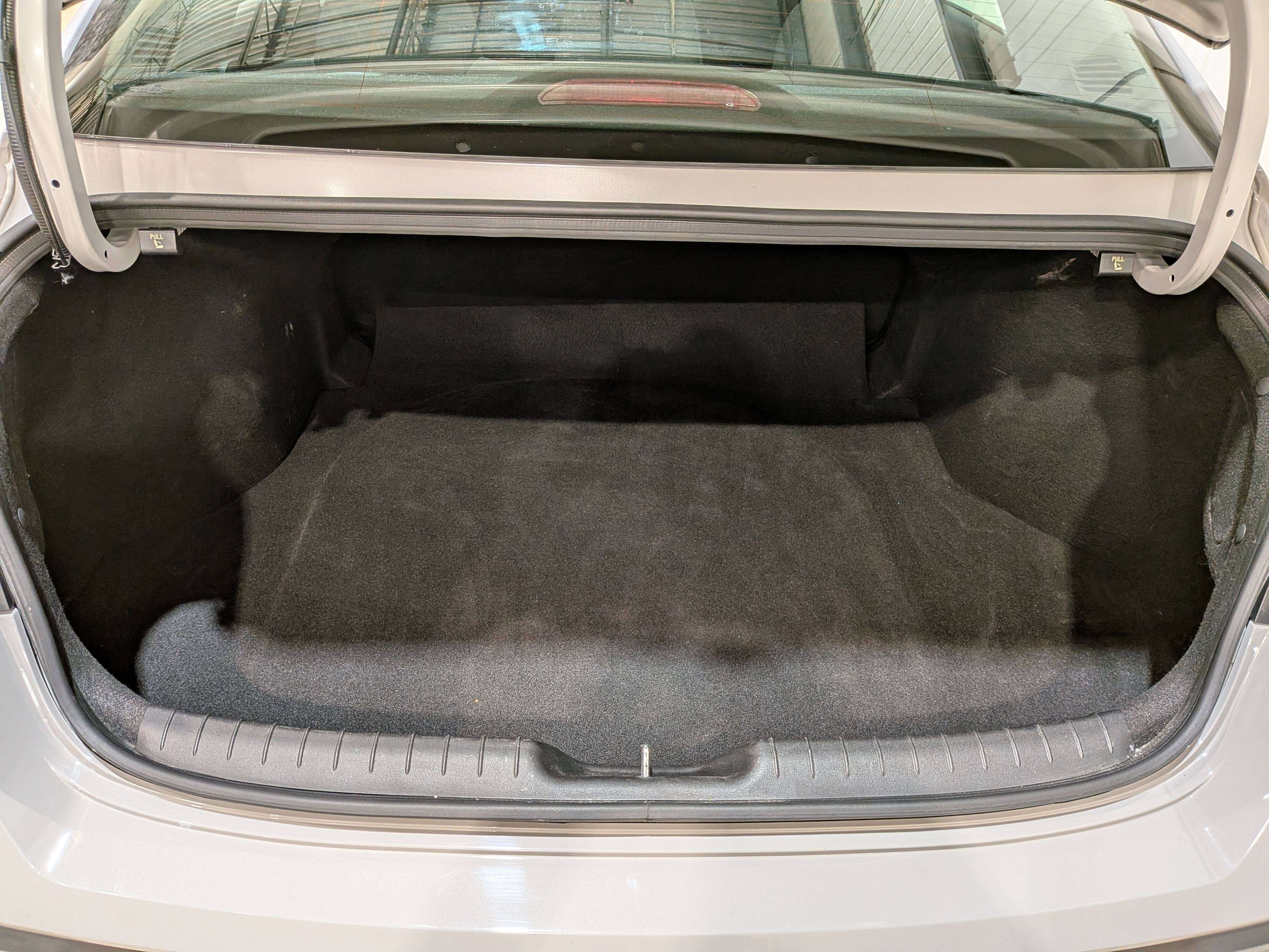Hyundai Elantra 2025