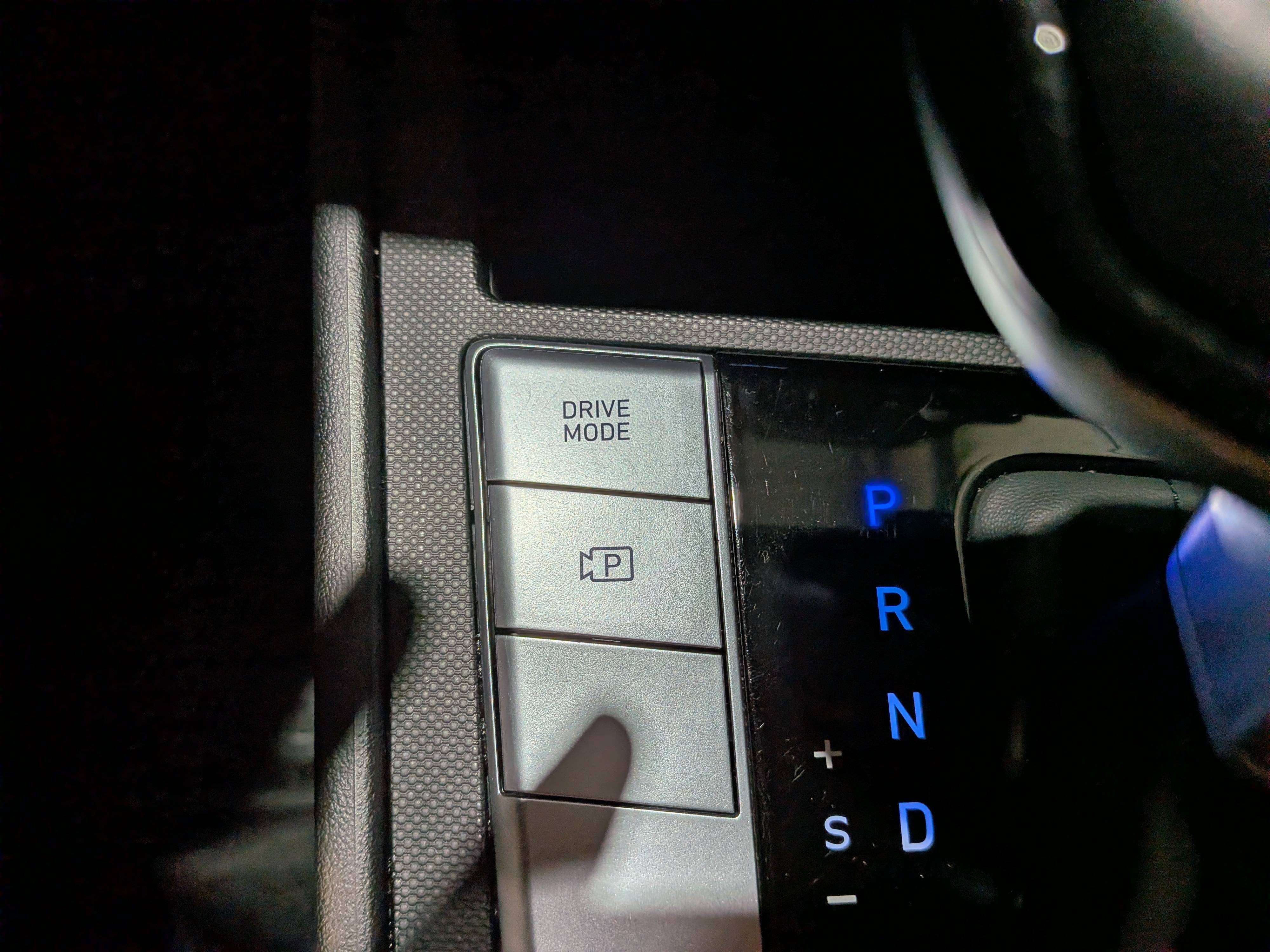 Hyundai Elantra 2025