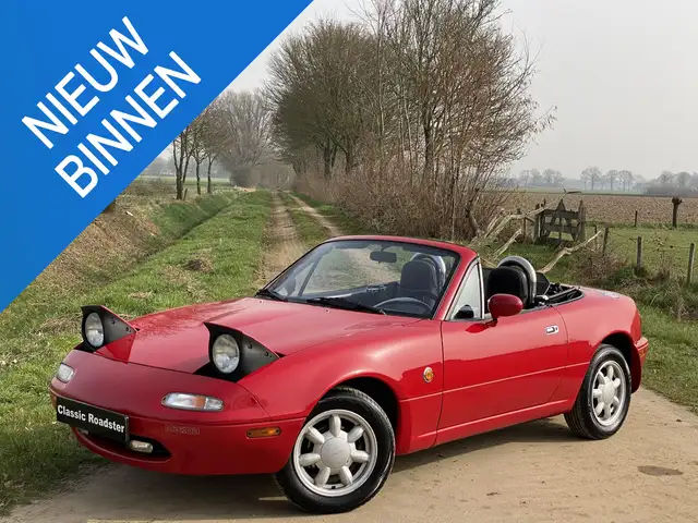 Mazda MX-5 NA 1.6i-16V 116PK, CLASSIC RED, HET ORIGINEEL!