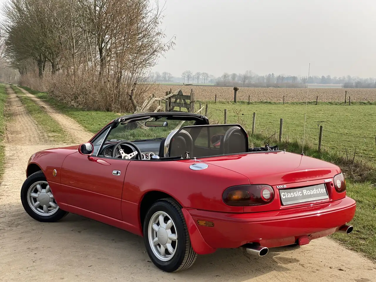 Mazda MX-5 NA 1.6i-16V 116PK, CLASSIC RED, HET ORIGINEEL!, foto 4