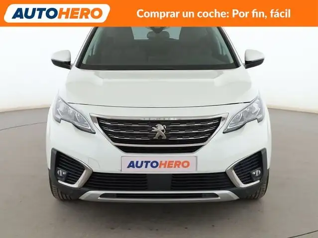 Peugeot 5008 view 9
