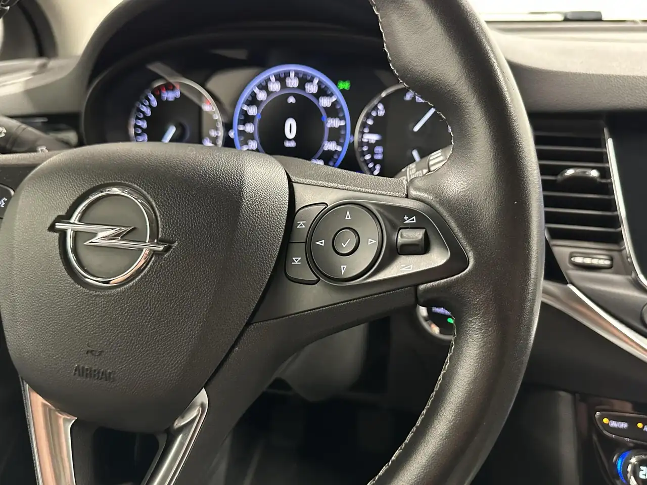 Opel Astra 1.2 Business Elegance CARPLAY NAVI CRUISE ECC CRUI, миниатюра 21
