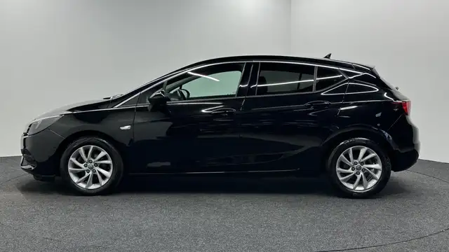 Opel Astra view 8
