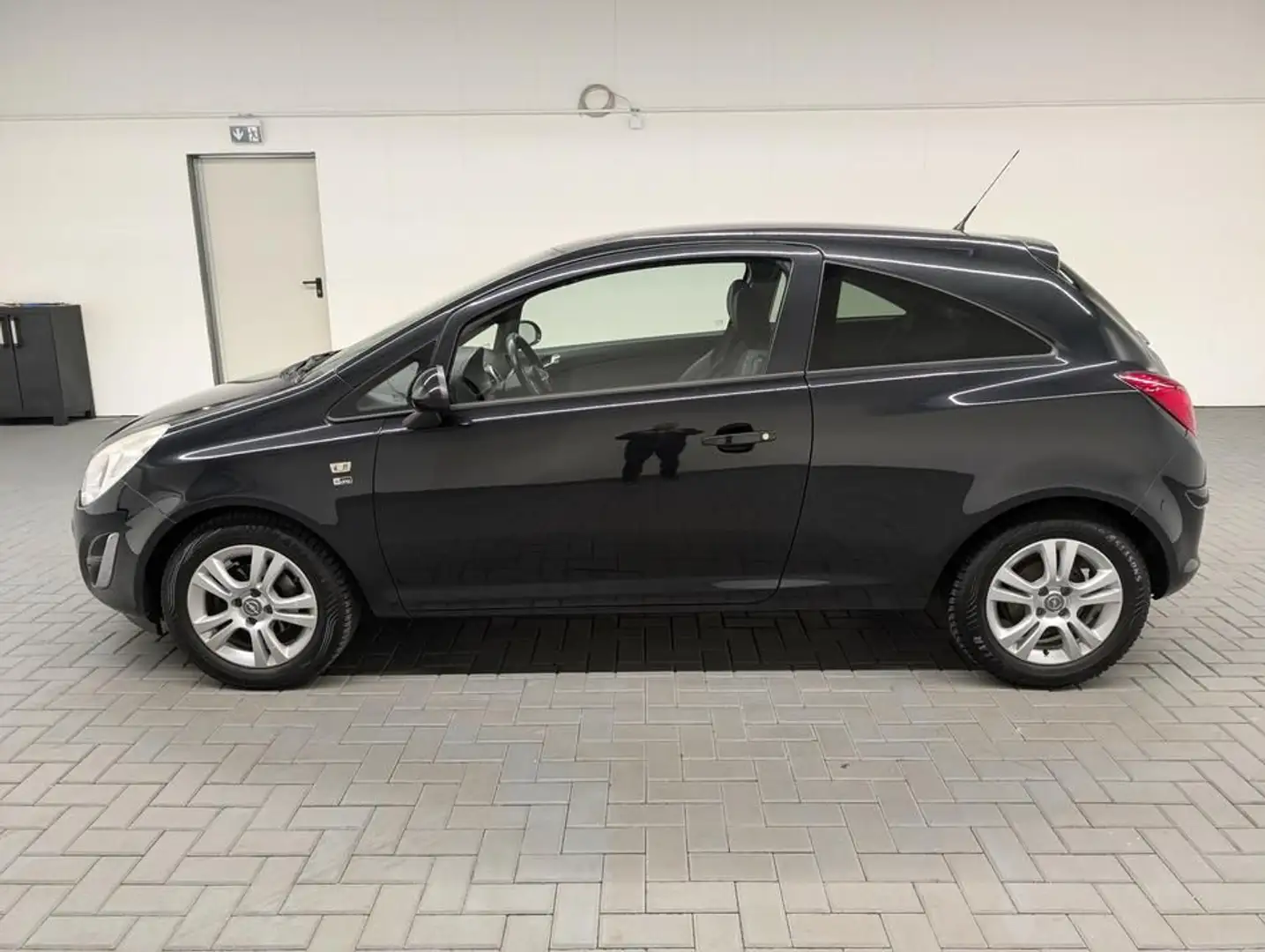 Opel Corsa D 150 Jahre SHZ/LHZ/Tempomat/15 LM Noir - 2