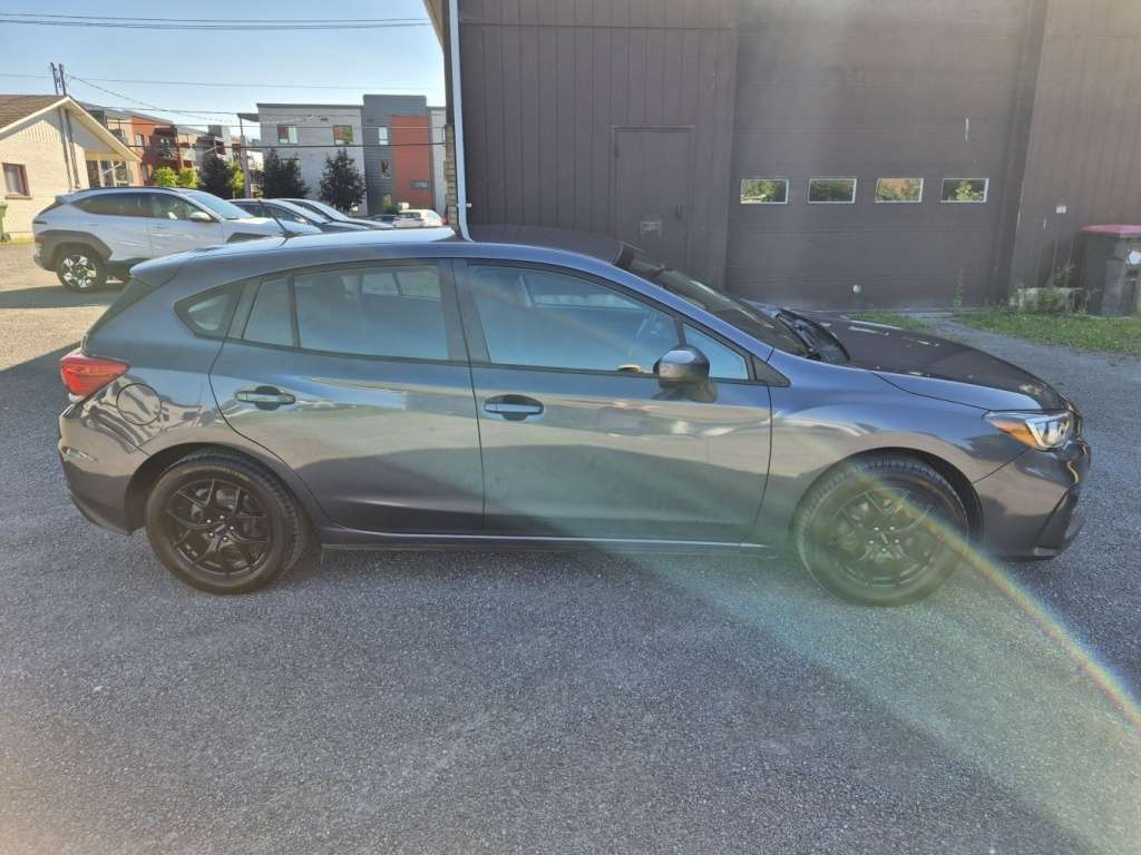 2017 Subaru Impreza Commodité — снимка 1