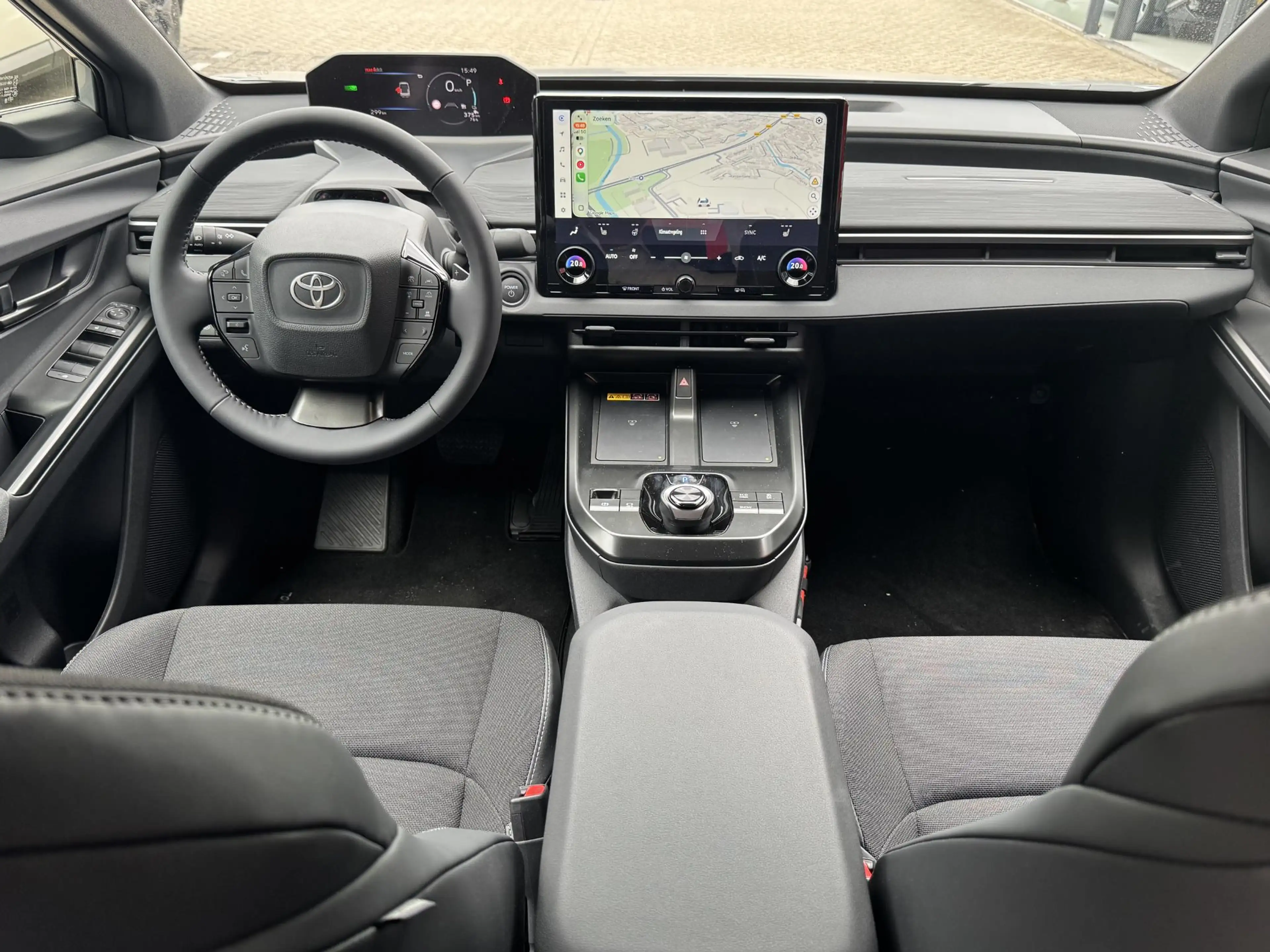 Toyota C-HR+ First Edition 77 kWh WARMTEPOMP EL-ACHTERKLEP PRIV — photo 6
