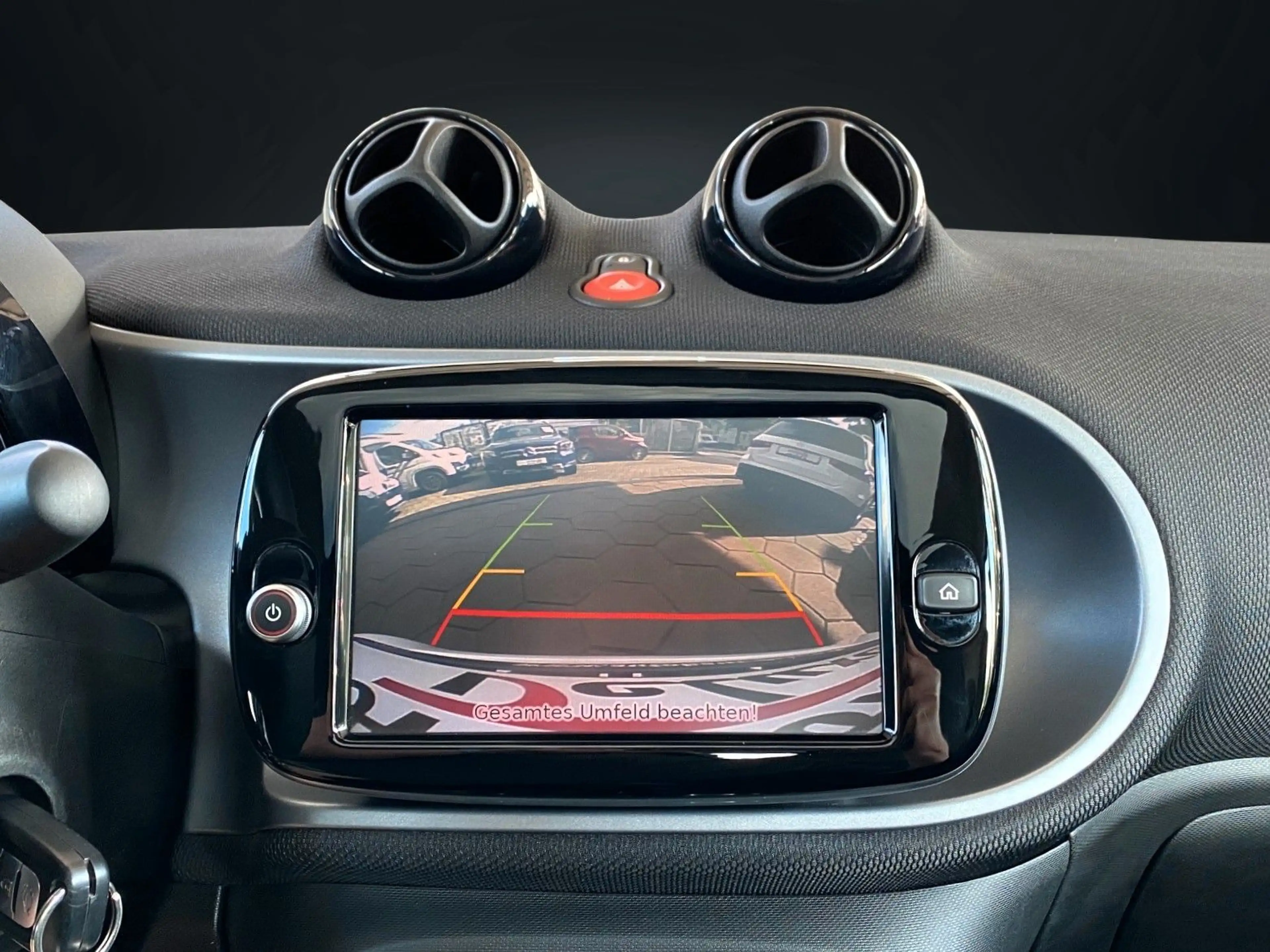 smart forTwo COUPE EQ NAVI-KAMERA-PANORAMA-LED — photo 12