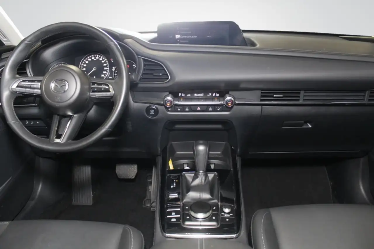 Mazda CX-30 снимка Mazda CX-30
